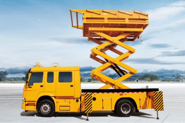 高空作業(yè)車(chē)